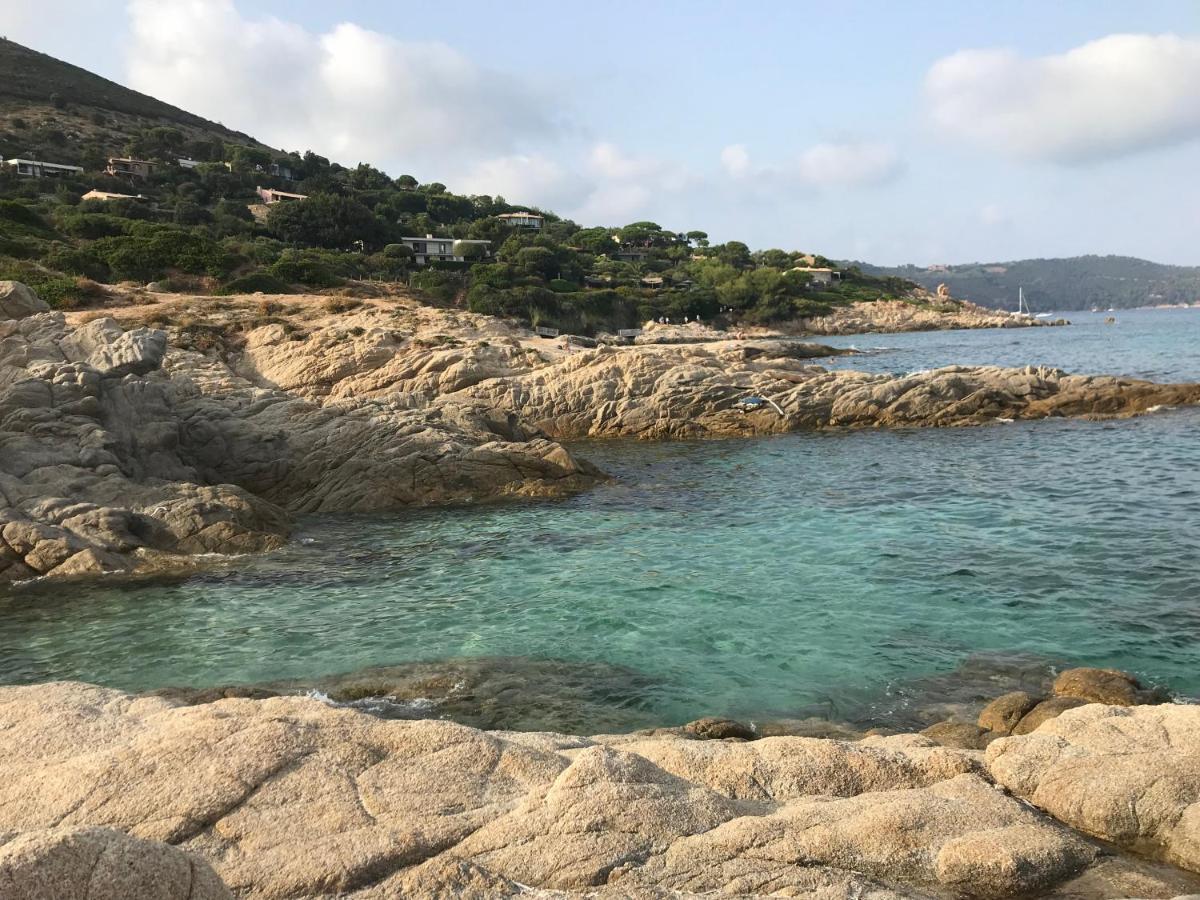 Appartement Vue Mer Golfe De Saint-Tropez Коголен Екстериор снимка