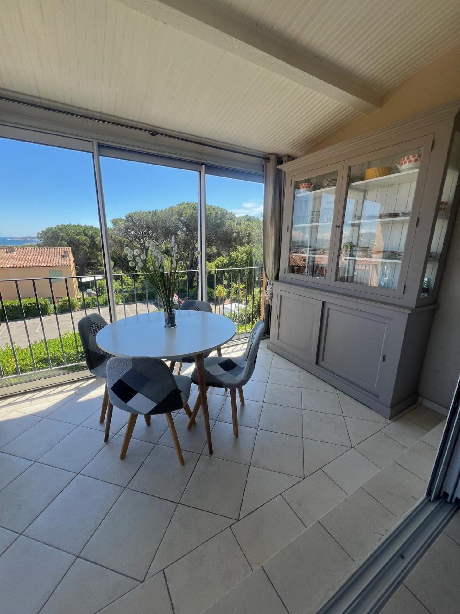Appartement Vue Mer Golfe De Saint-Tropez Коголен Екстериор снимка
