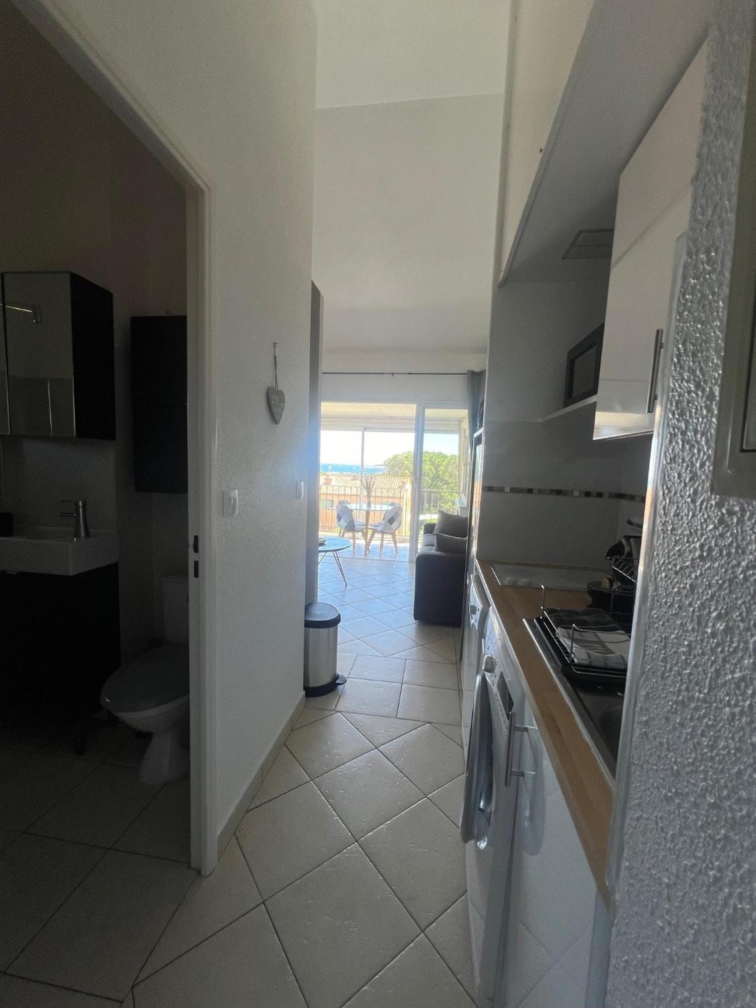 Appartement Vue Mer Golfe De Saint-Tropez Коголен Екстериор снимка