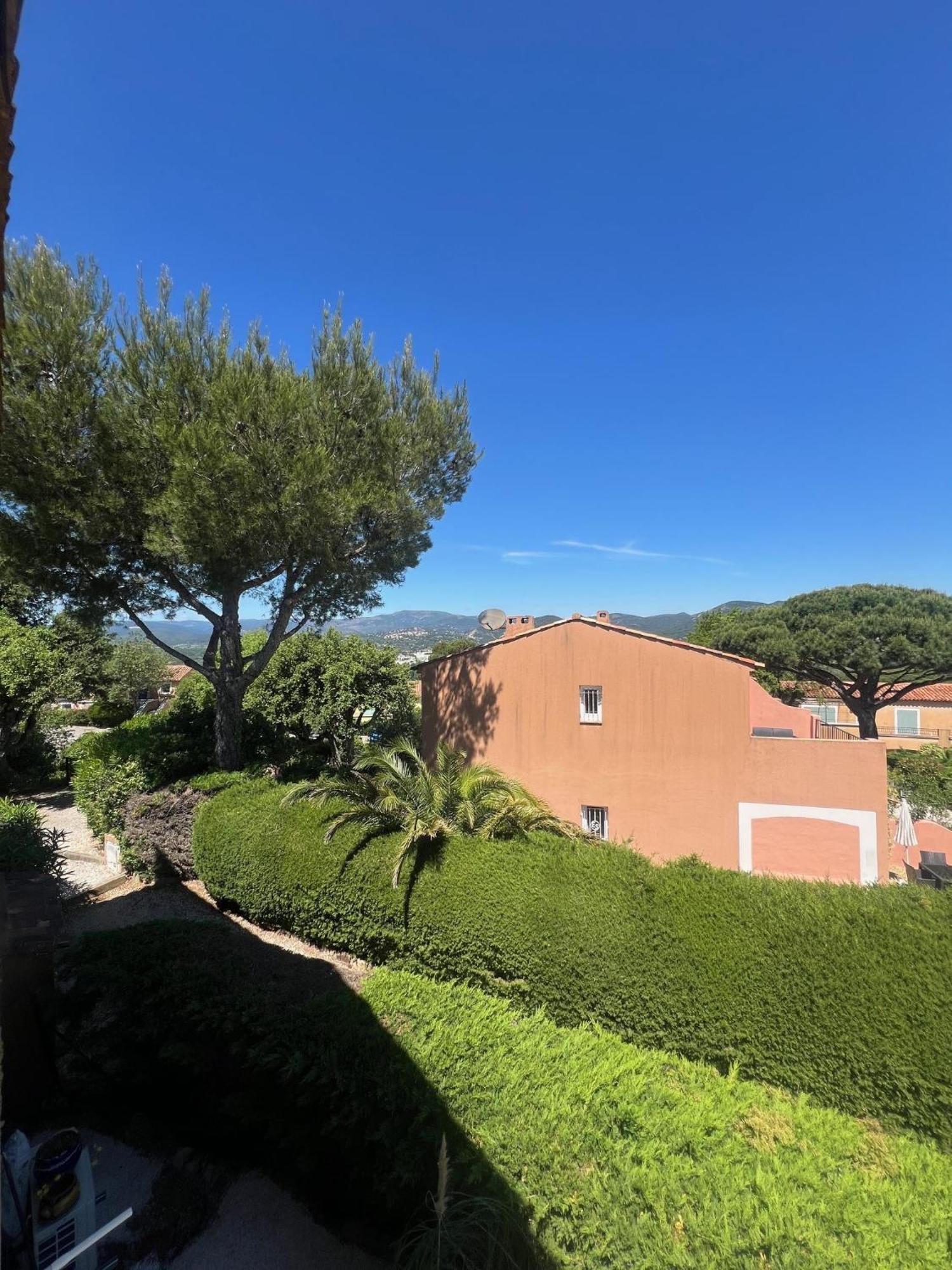 Appartement Vue Mer Golfe De Saint-Tropez Коголен Екстериор снимка